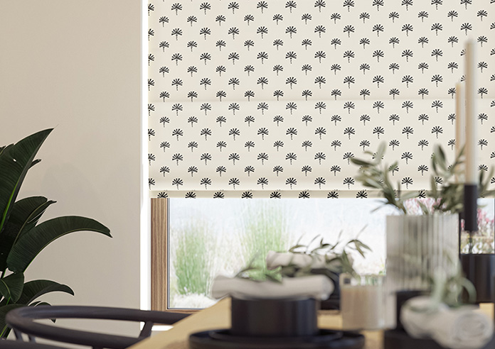 Hanalei, Jet - Twist&Fit Roman Blind - Image 5